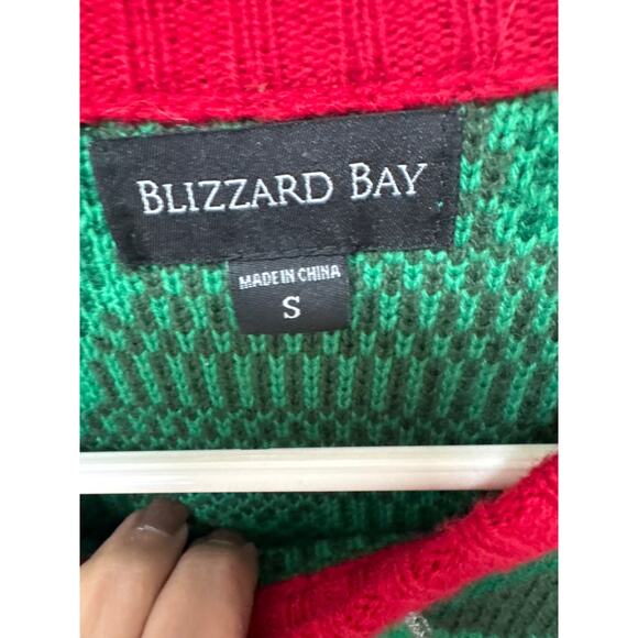 Blizzard Bay Beer Drinking Reindeer Christmas Sweater Santa's Drinking Squad SM - Picture 3 of 4